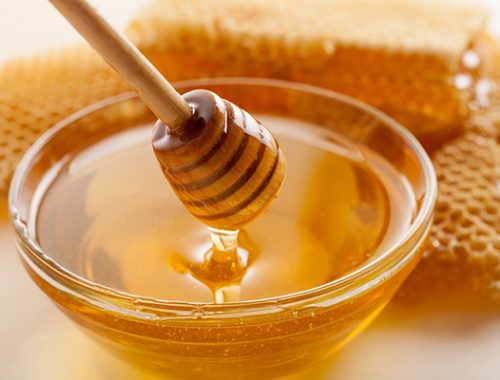 Miele oro dolce delle api